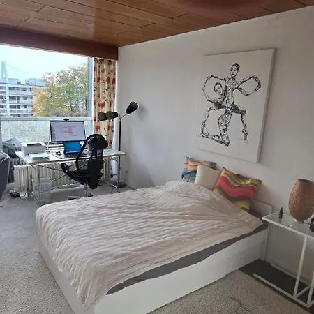 Penthouse Deutz Lanxess Arena Messe Heumarkt * קלן